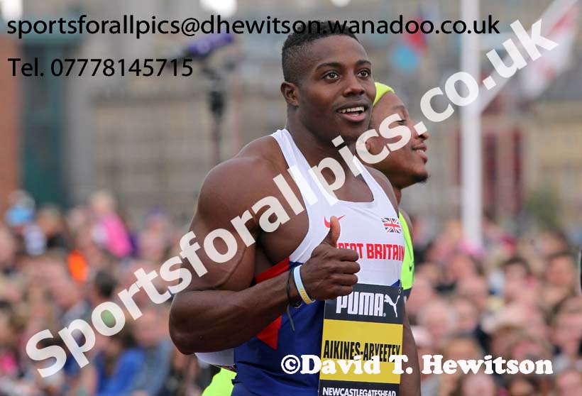 Harry Aikines-Aryeetey after the 150 metres, Great North CityGames. Photo: David T. Hewitson/Sports for All Pics